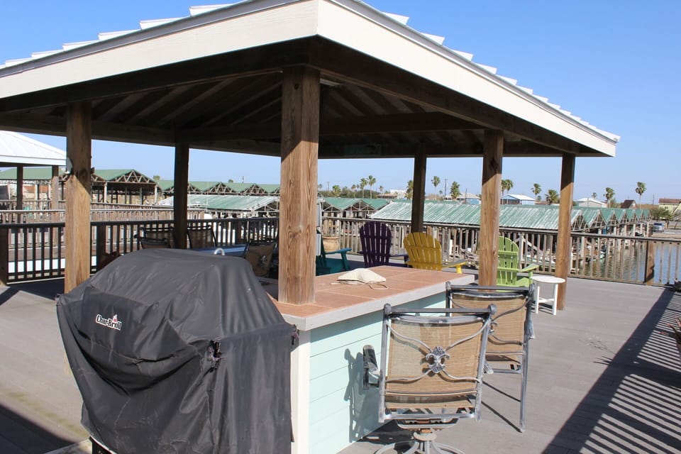Top Deck Water Side 2