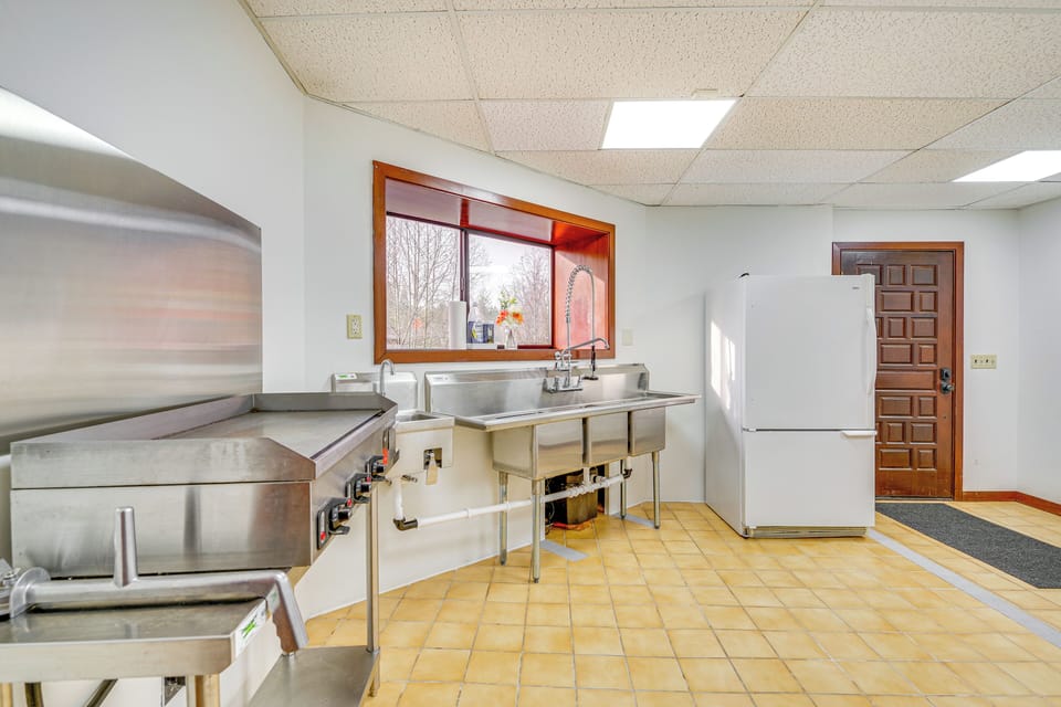 Kitchenette | 1st Floor