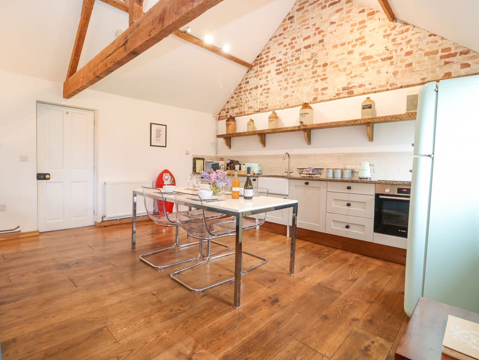 Fridge, dishwasher, electric kettle, toaster