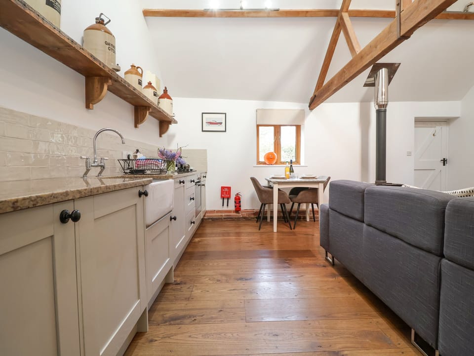 Cottage | Interior