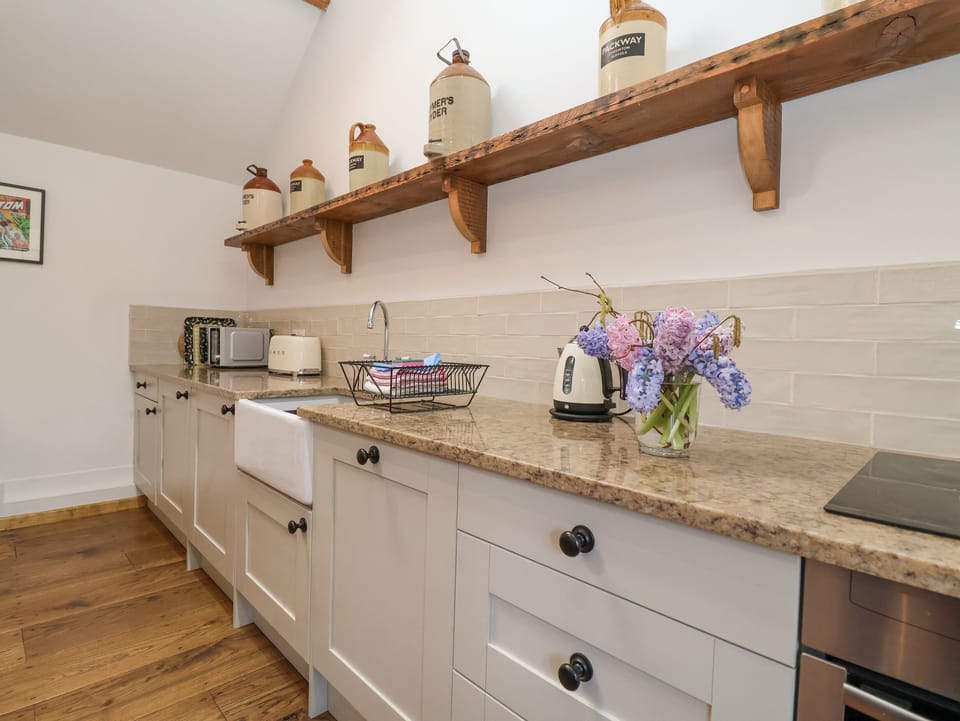 Cottage | Interior