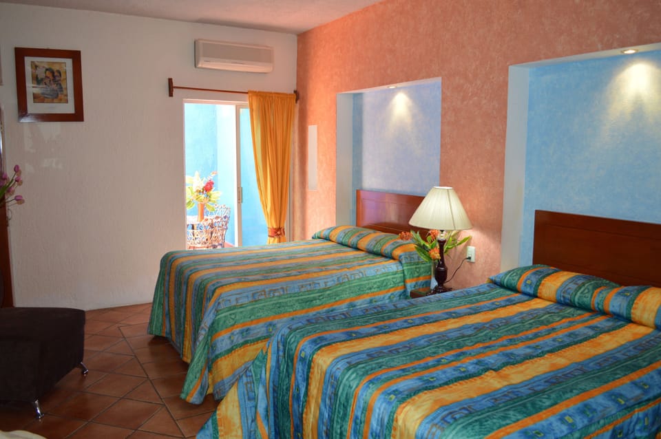 Quadruple Room | Iron/ironing board, free WiFi, wheelchair access