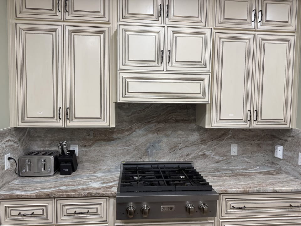 The fully equipped gourmet kitchen is a chef's dream