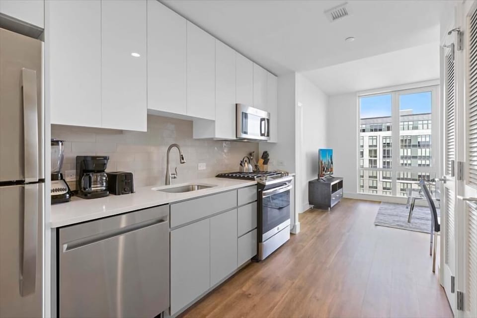 Apt# 1502 Unit#C967 - One Bedroom Apartment