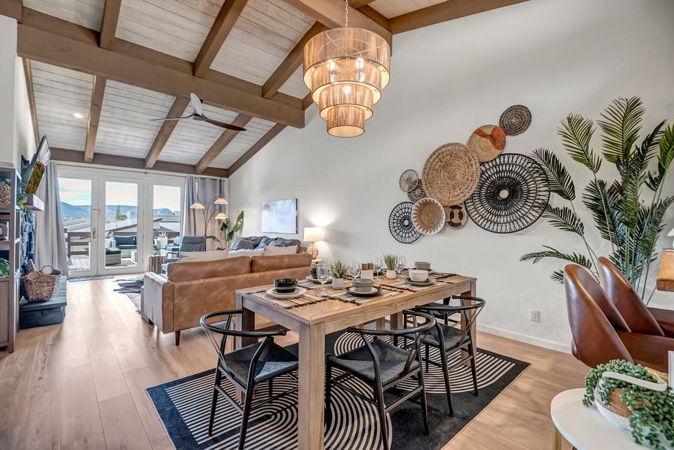 Dining Table with Seating for 6