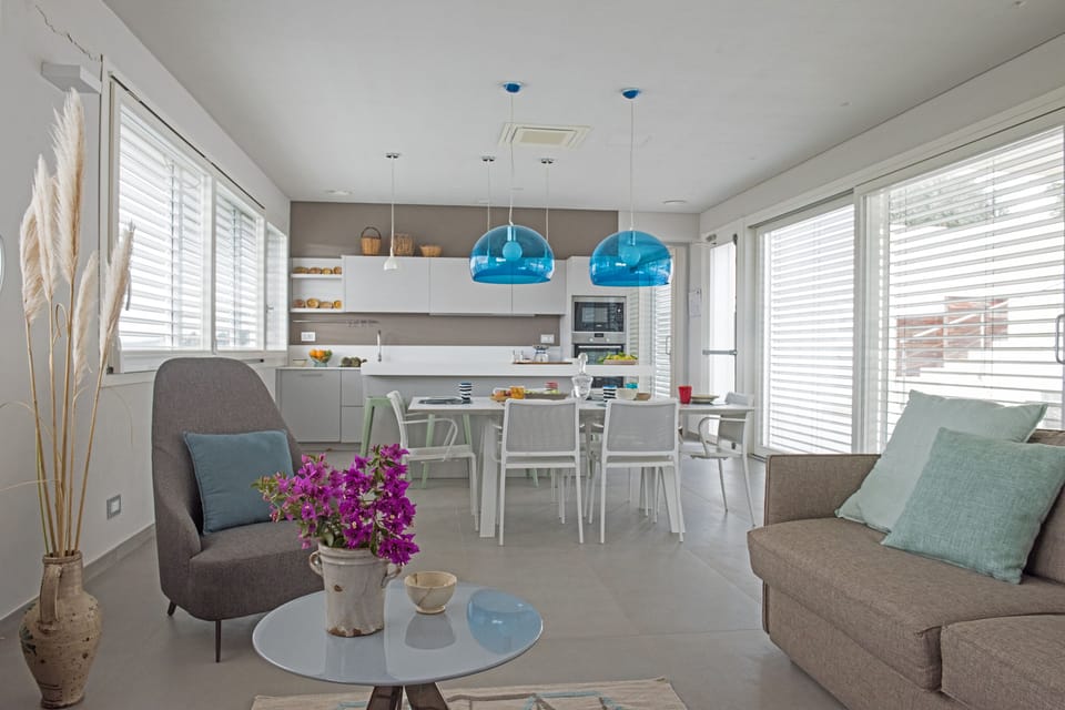 Living and dining room