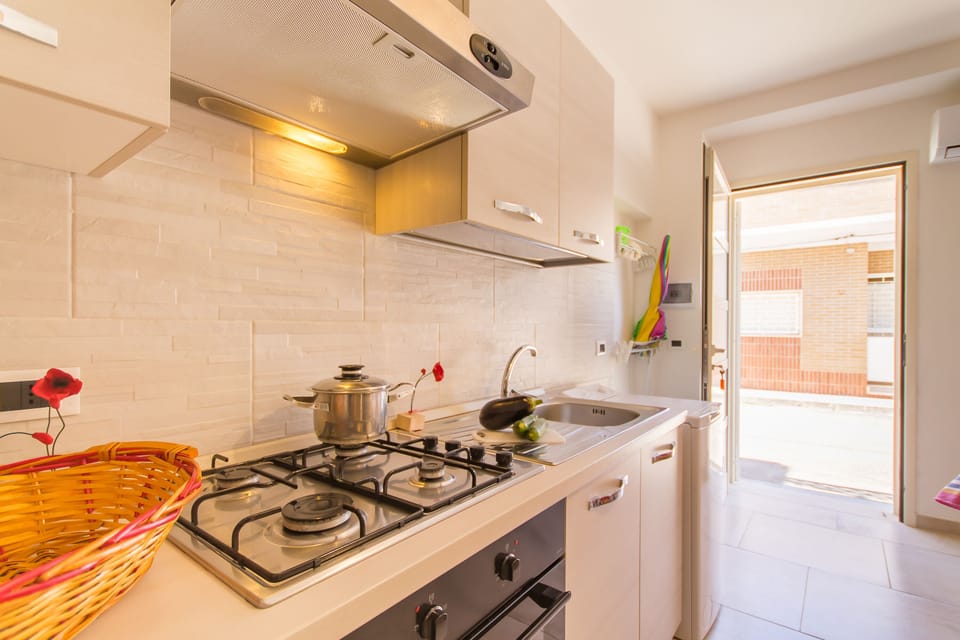 Kitchenette