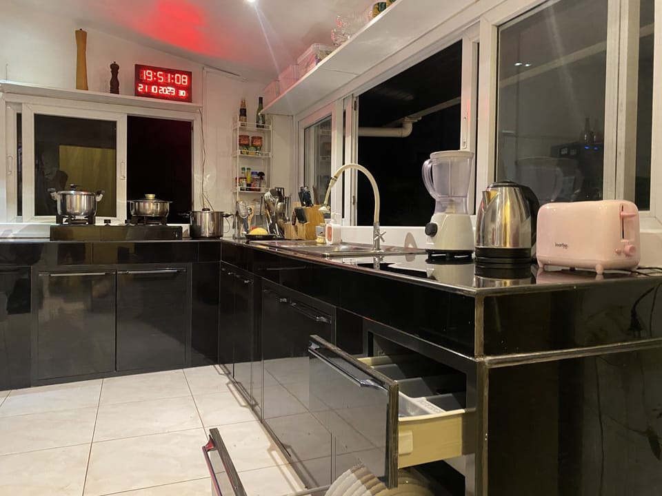 Shared microwave, electric kettle