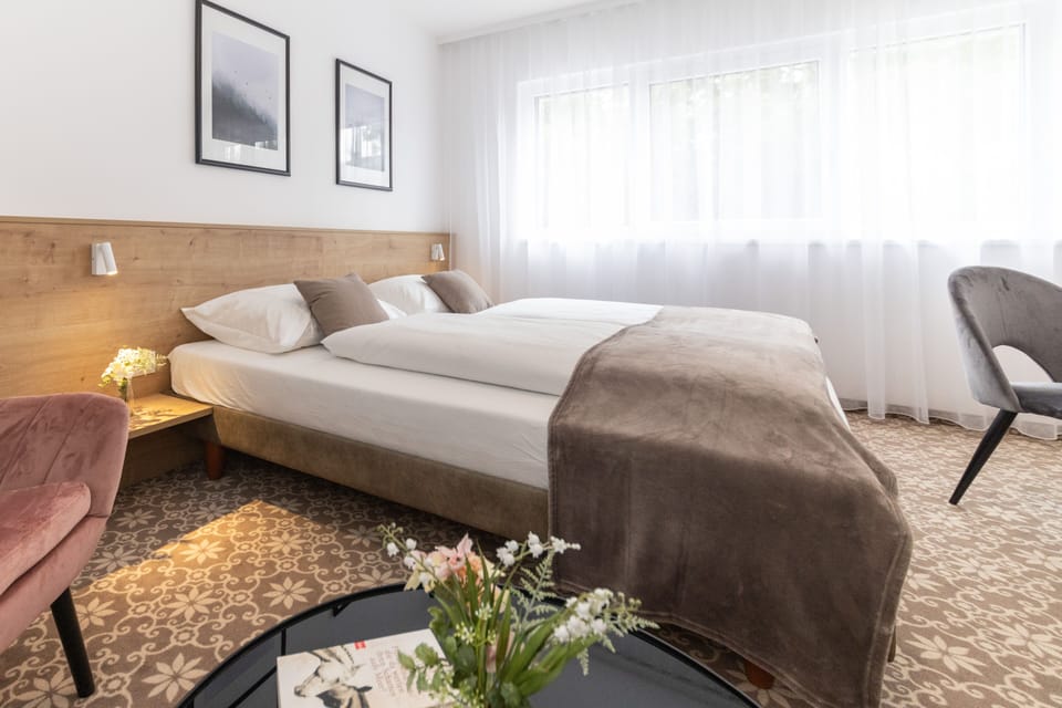 Comfort Double Room | Desk, laptop workspace, soundproofing, free WiFi