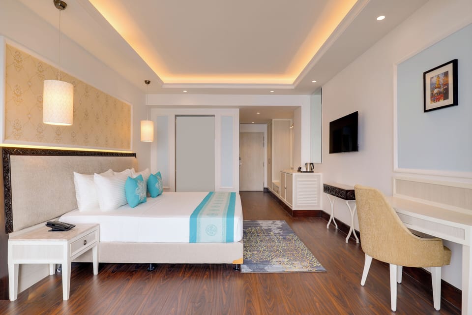 Executive Room | In-room safe, blackout drapes, soundproofing, iron/ironing board