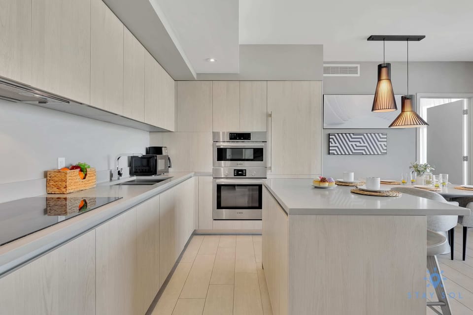 Fully-equipment kitchen