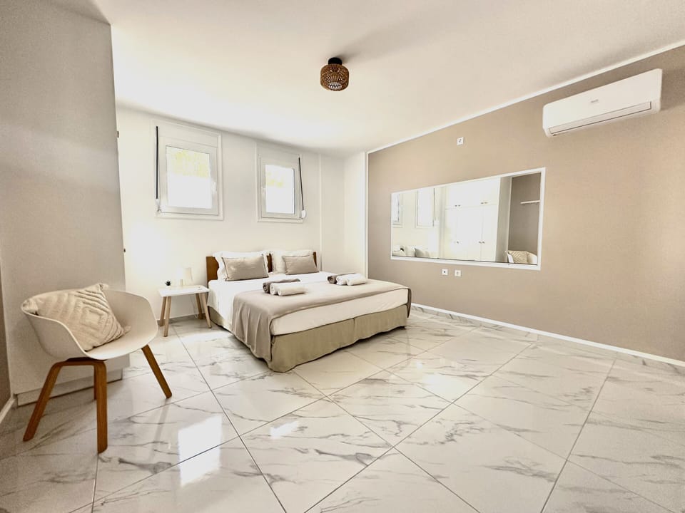Lilu Villa 1 With Private Pool and Seaview Villa in Tigaki