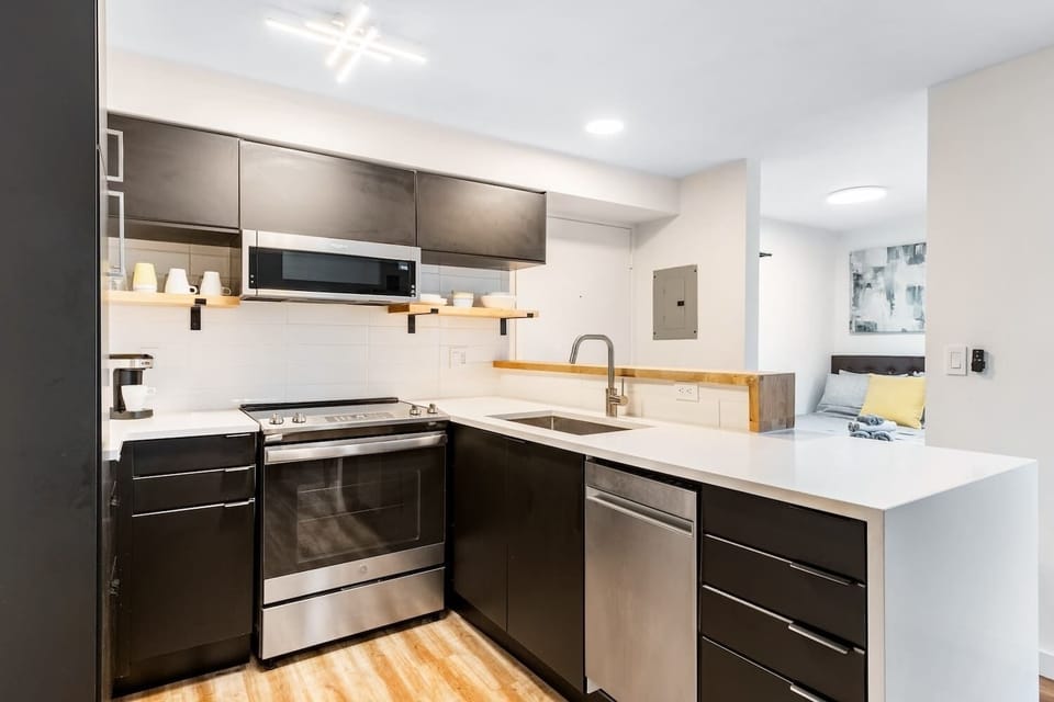 ❗❗SPECIAL OFFER❗❗
Book 4 Nights, - Get 18% OFF; 5 Nights - Get 20% OFF;  6+ Nights - Get 25% OFF