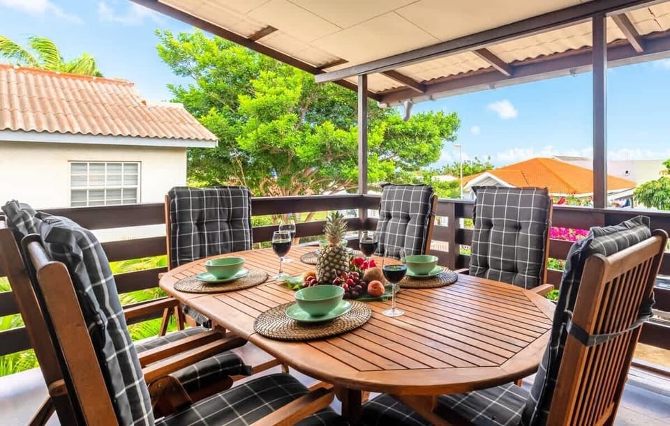 3 bedroom villa with private pool and lounging area for vacation rental in Curacao - Photo 11