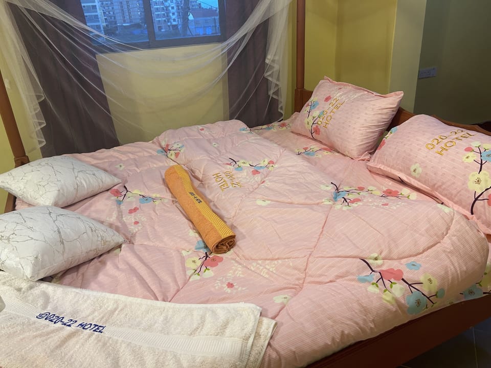 Classic Studio, 1 Bedroom, Kitchenette, City View | Individually decorated, desk, laptop workspace, iron/ironing board