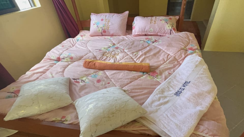 Classic Studio, 1 Bedroom, Kitchenette, City View | Individually decorated, desk, laptop workspace, iron/ironing board