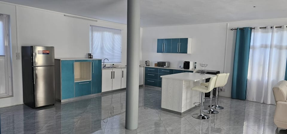 Villa | Private kitchen | Electric kettle, toaster