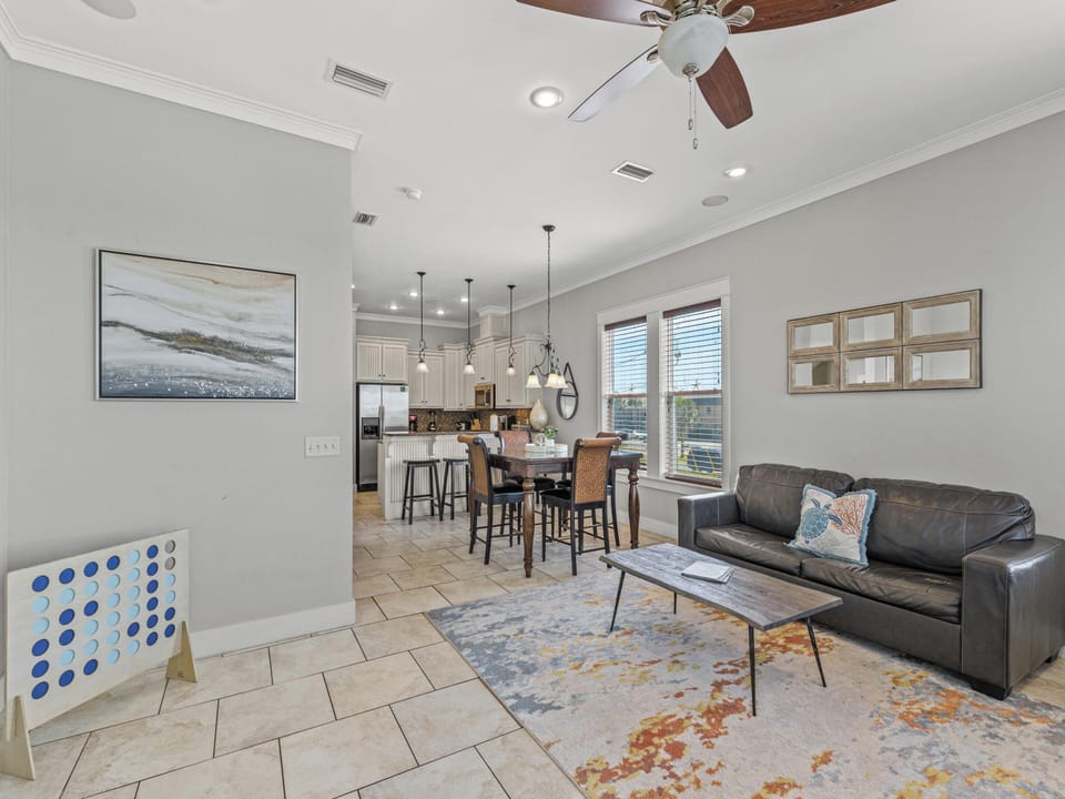 Living Area, Second Floor