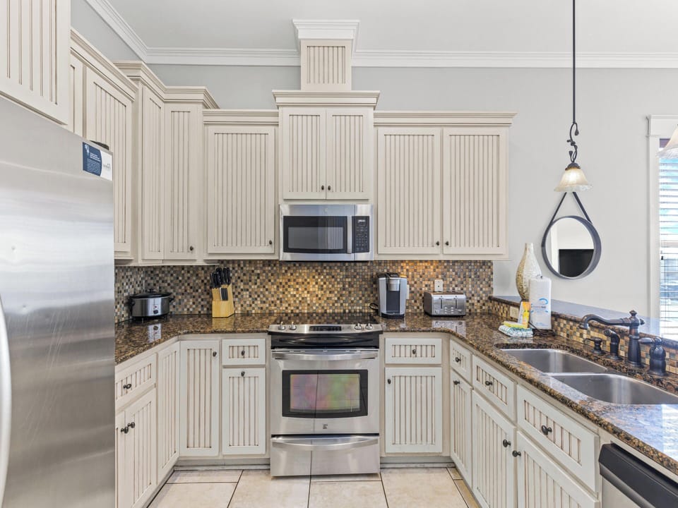 Kitchen, Second Floor