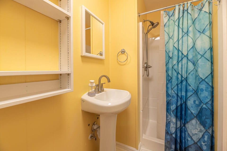En Suite Bath