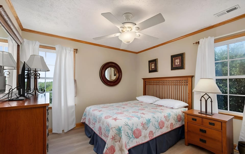Unwind in style in this tastefully decorated bedroom