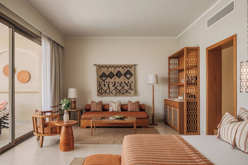 Suite, Private Pool (Sakhra, King or Twin Bed) | Minibar, in-room safe, desk, free WiFi