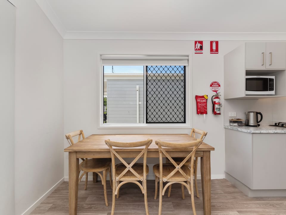 Superior Balcony 2 Bedroom Villa | In-room dining