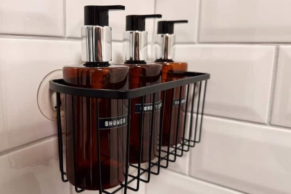 Bathroom amenities