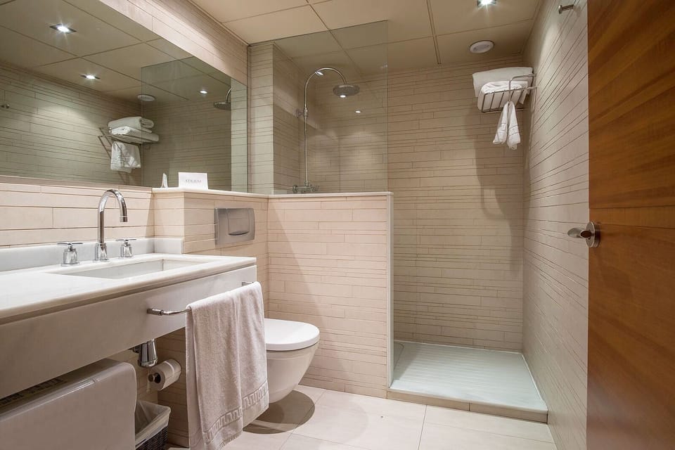Hotel Suites Sant Jordi Hotel in Baix Camp