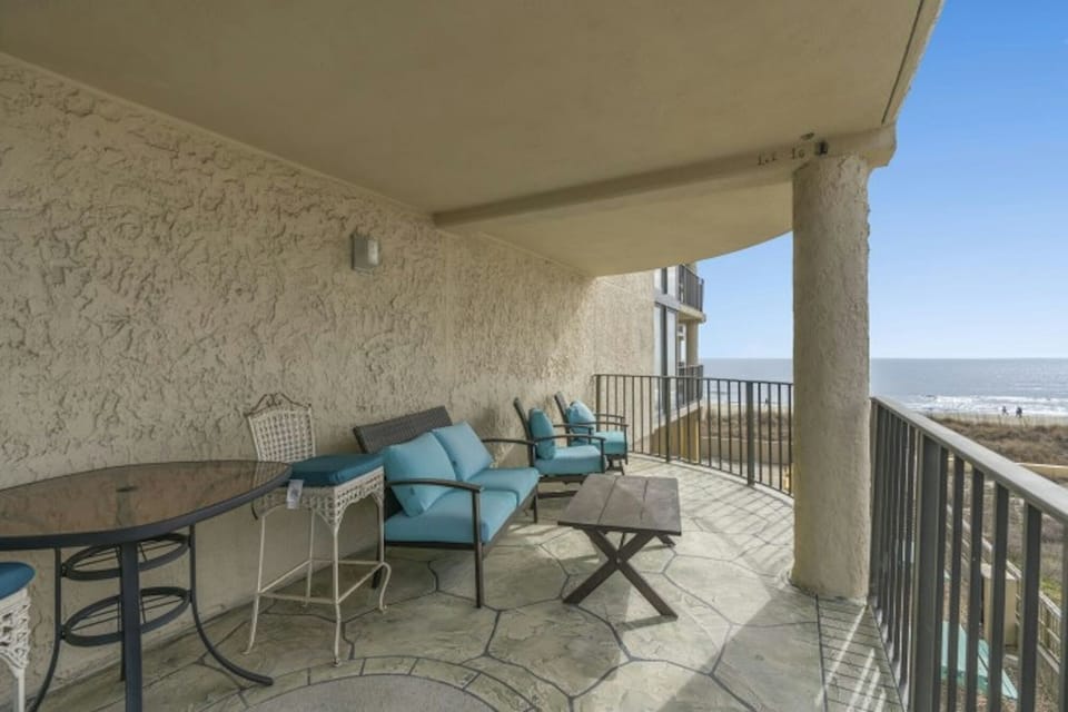 Have your coffee while enjoying the morning ocean breeze.