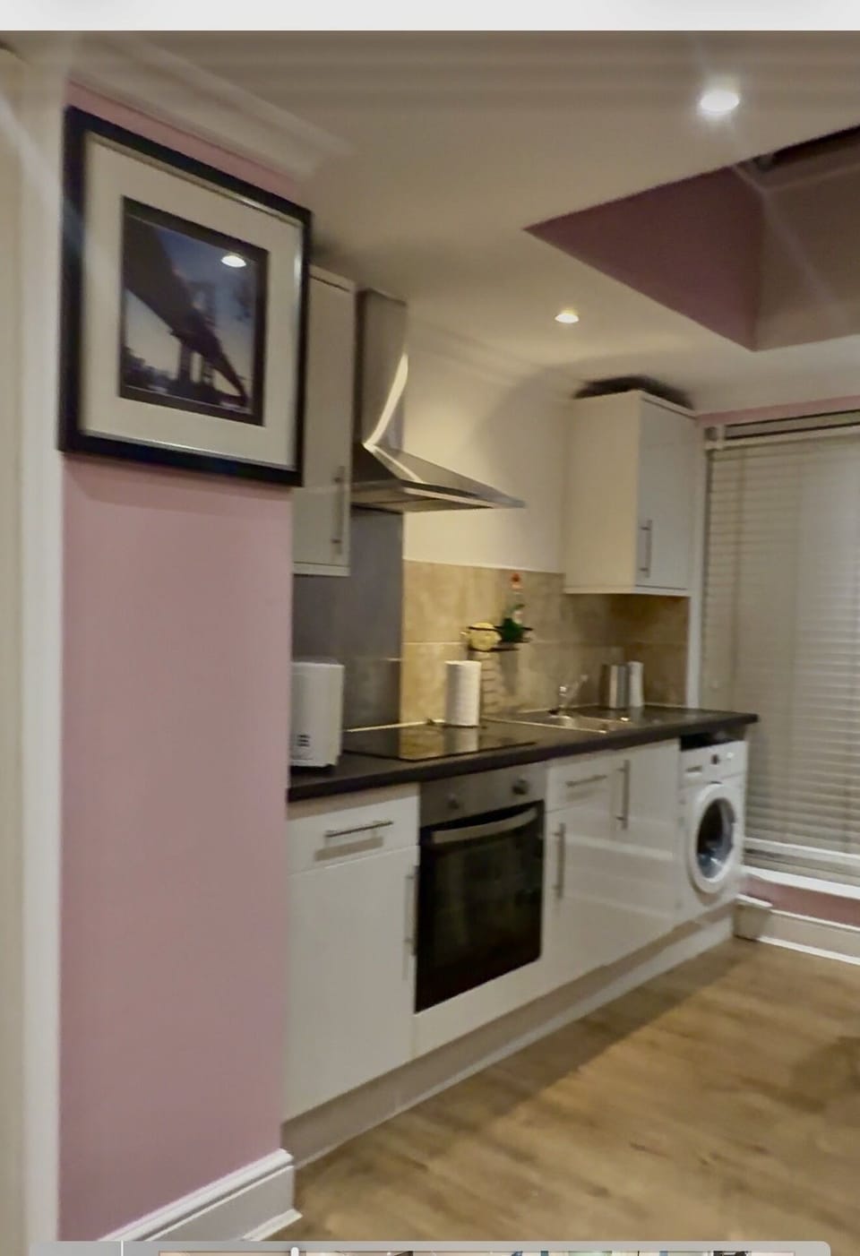 Aldgate London City Sweetest Studio - 2 