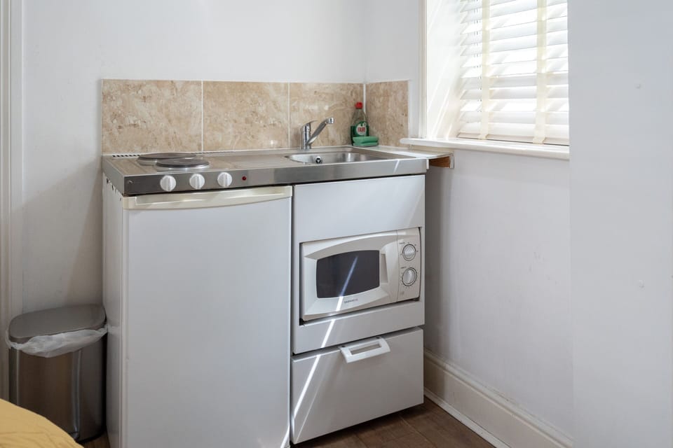 Kitchenette 