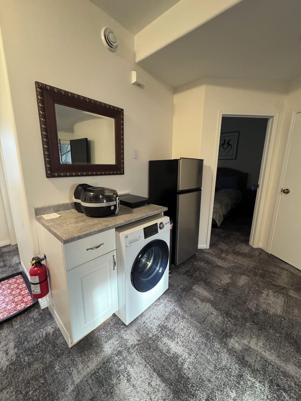 Washer & dryer in one