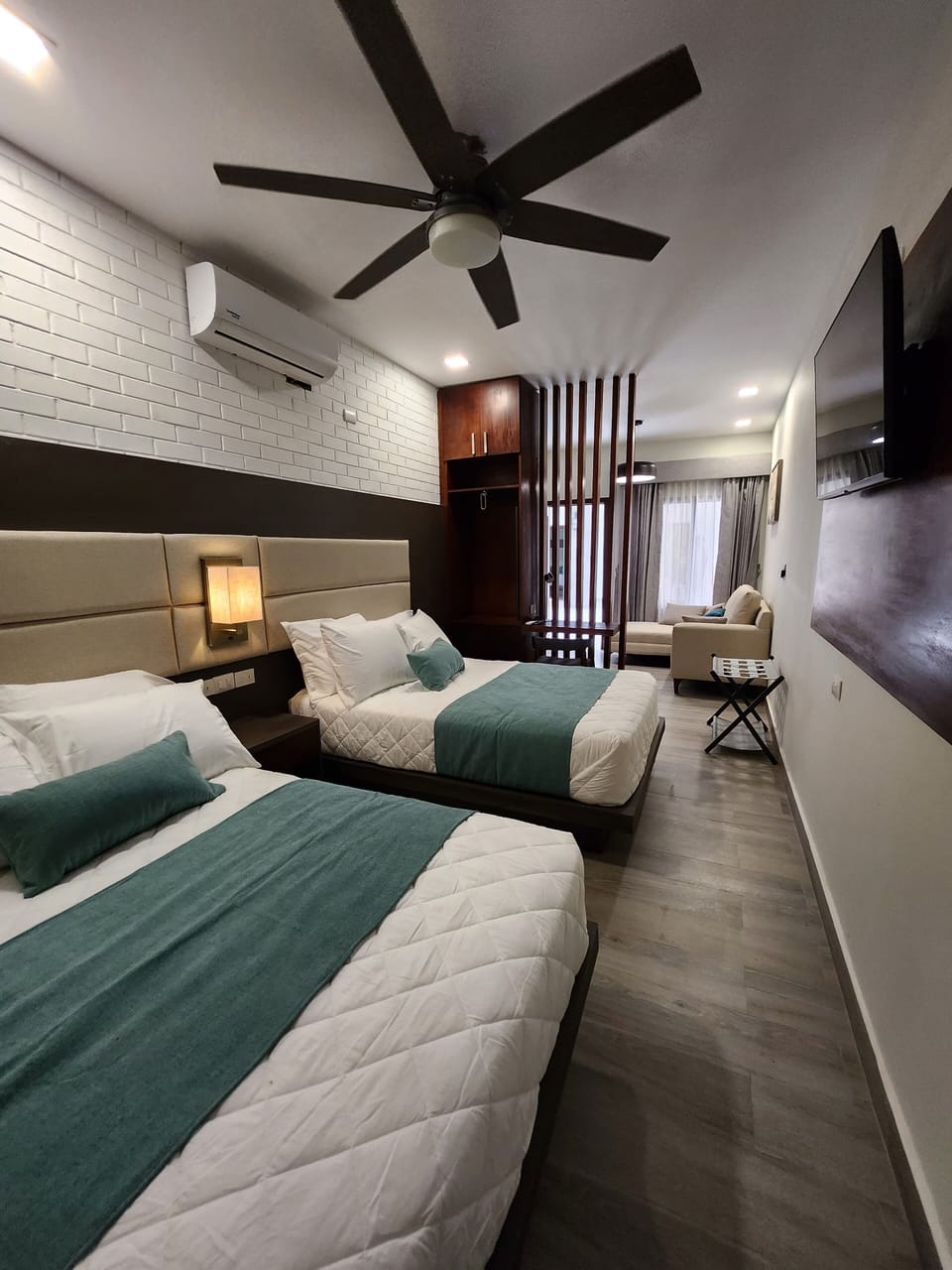 Family Room | Down comforters, WiFi (free), bed sheets