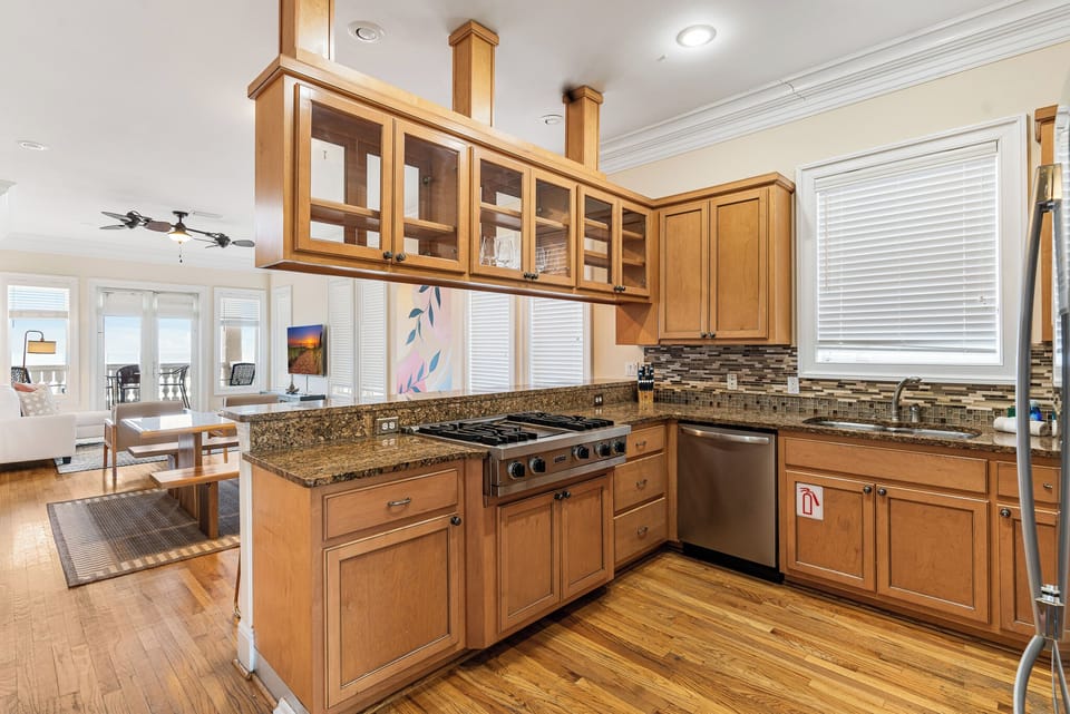 Fully equipped kitchen