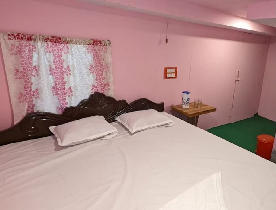 Basic Cottage | 1 bedroom, WiFi (free), individually decorated, individually furnished