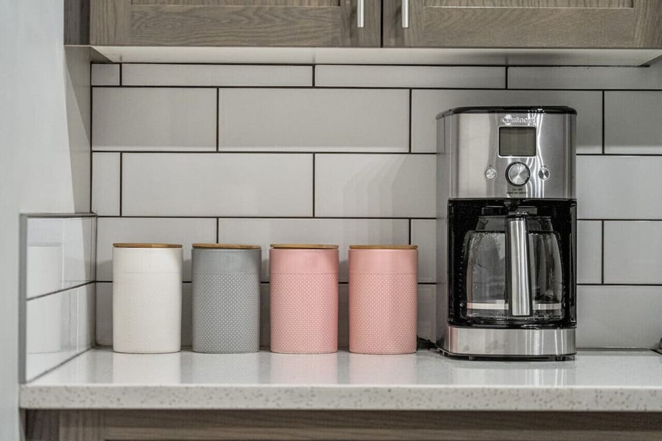 Full kitchen with all of the essentials plus drip & nespresso coffee machines, blender and a crockpot.