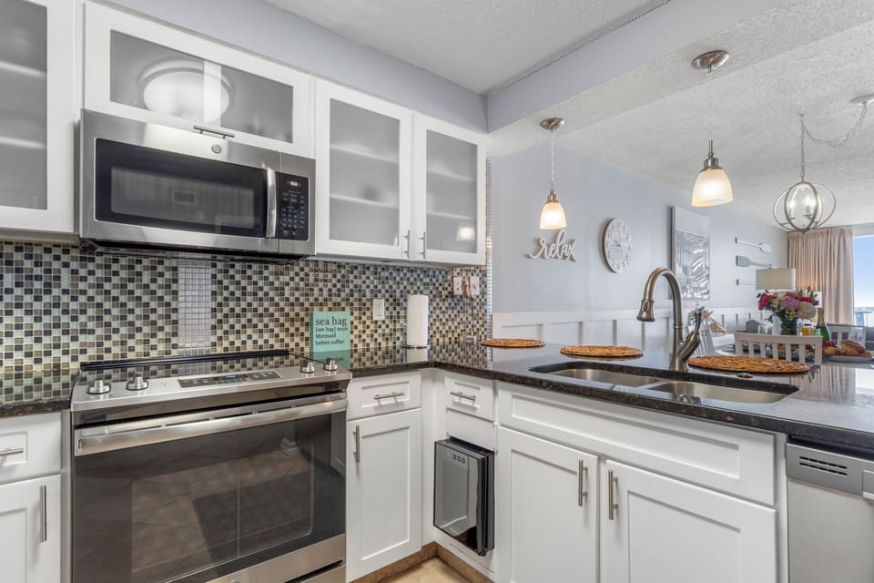 Spacious Kitchen, Outfitted with all the comforts of home