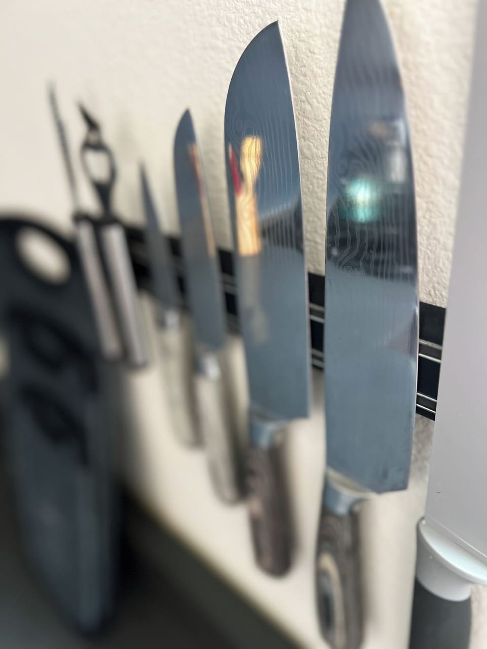 Kitchen: Elevate culinary adventures with our premium knife set, perfect for any aspiring chef!