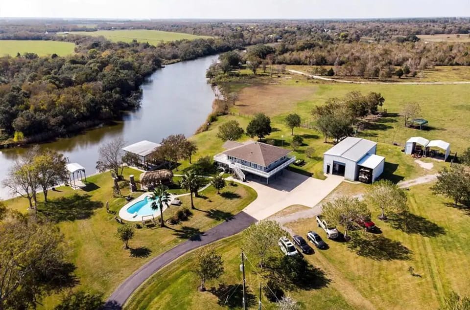 Bird view of the property