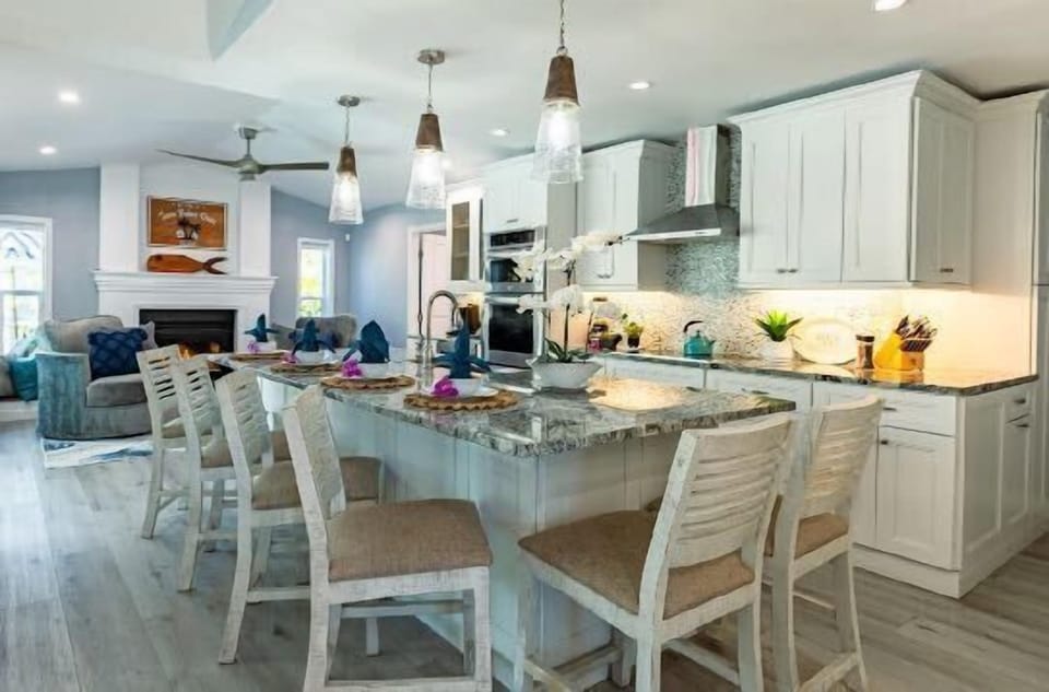 Kitchen Island