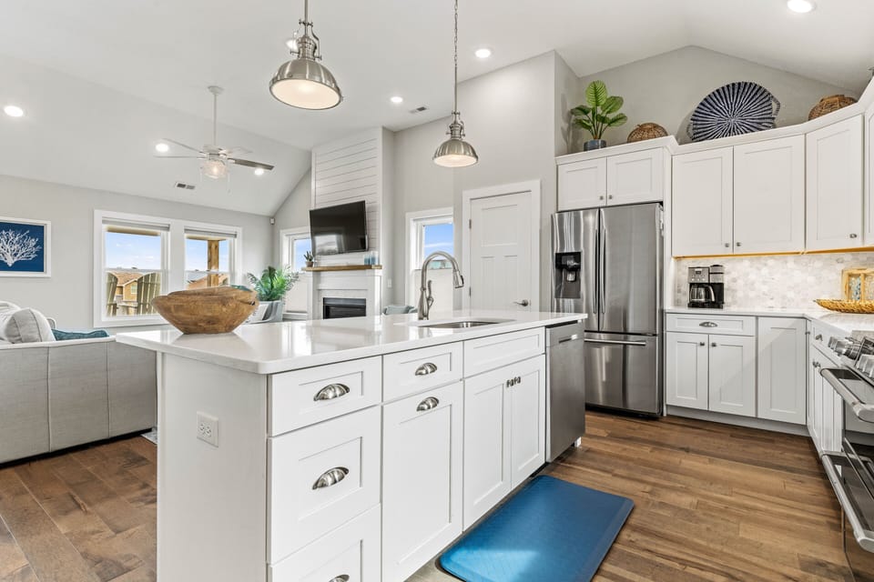 Kitchen - Top Level
