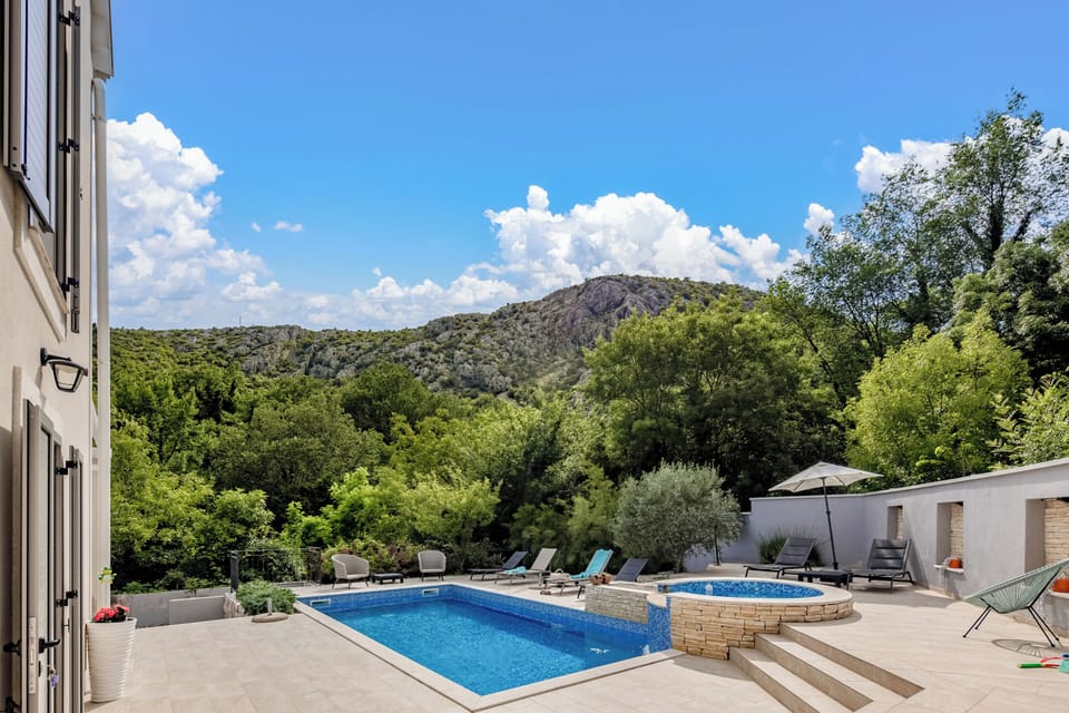 Private Pool