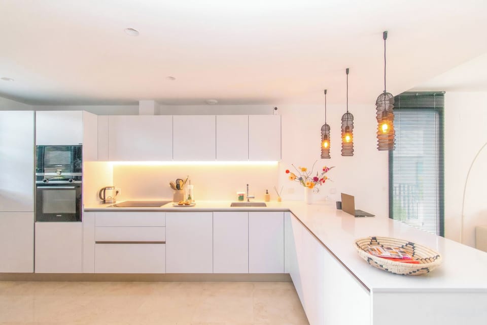 Kitchen and dining area