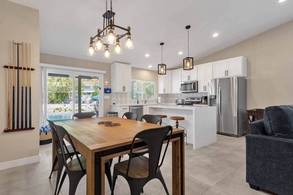 Kitchen table with seating for 6