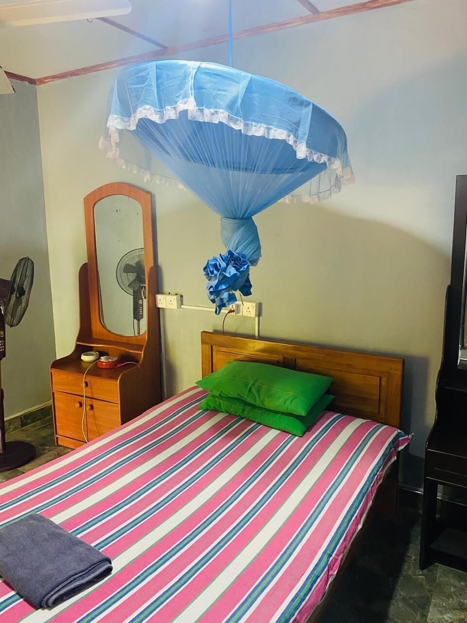 Basic Single Room