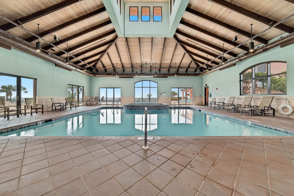 Enjoy a swim no matter the weather in the stunning indoor pool at Summerchase. Featuring a beautiful vaulted wooden ceiling and abundant natural light, this luxurious space offers a relaxing aquatic escape year-round.