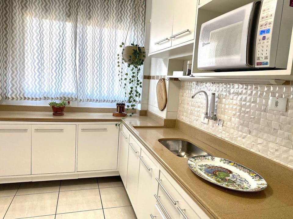 Luxury Apartment | Private kitchen | Fridge, microwave, oven