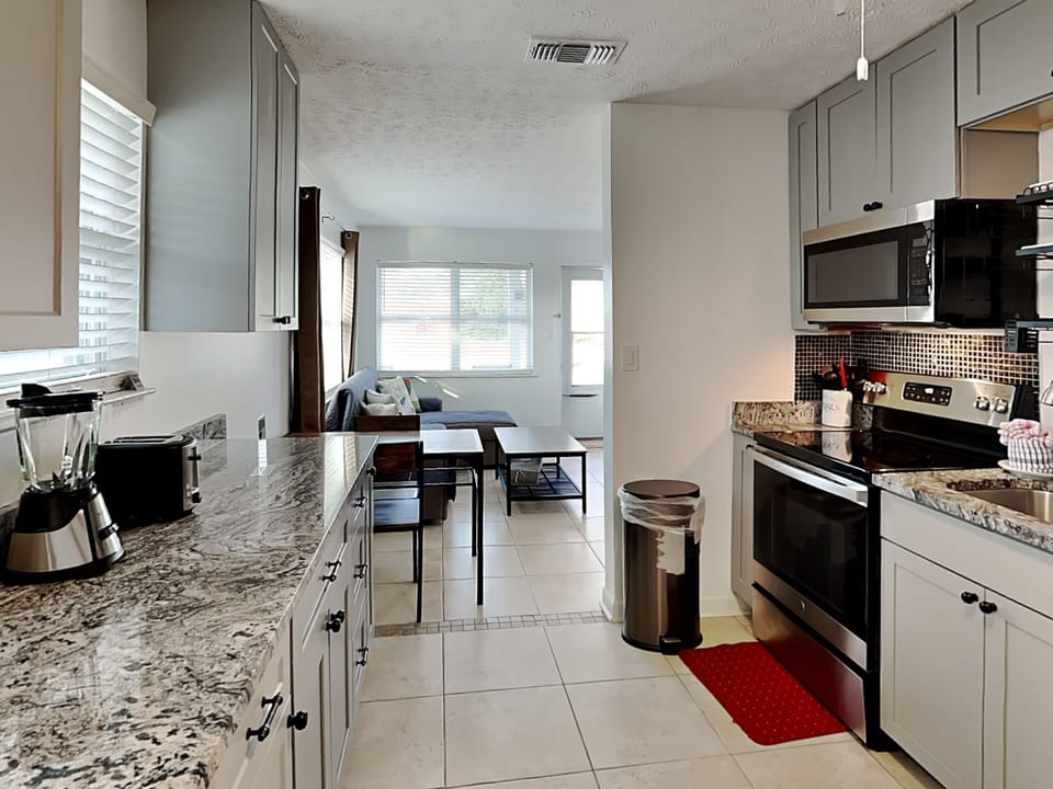 Living - Kitchen