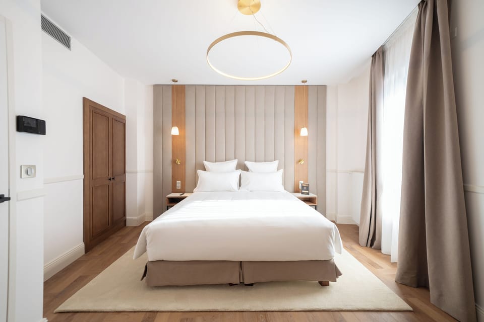 Suite, City View | In-room safe, desk, blackout drapes, soundproofing
